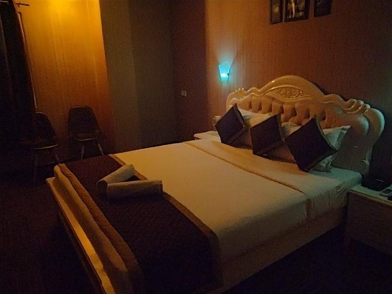 Hotel Park Victoria Kolkata Eksteriør bilde