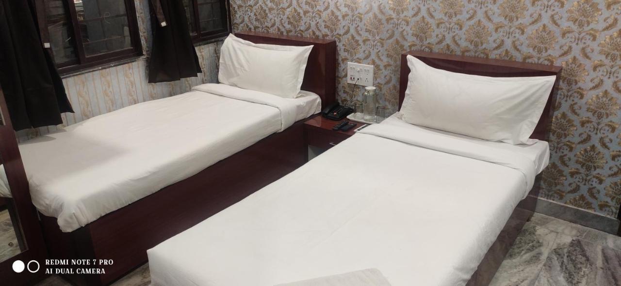 Hotel Park Victoria Kolkata Eksteriør bilde