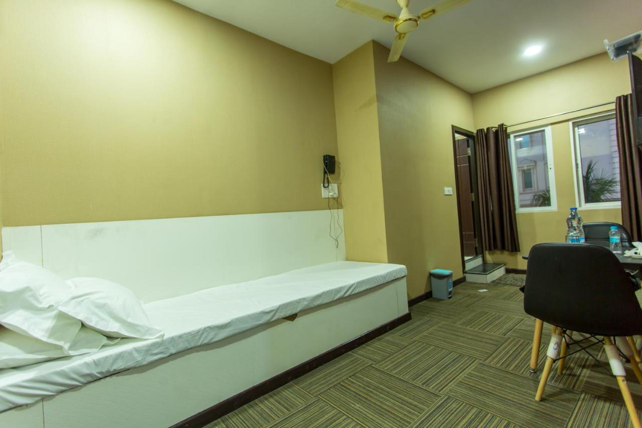 Hotel Park Victoria Kolkata Eksteriør bilde